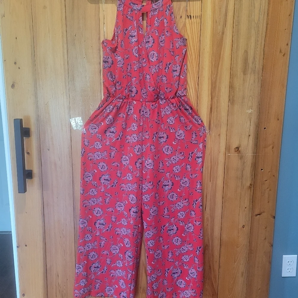 New Directions Red Cut Out Pleated Jumpsuit - Picture 2 of 15
